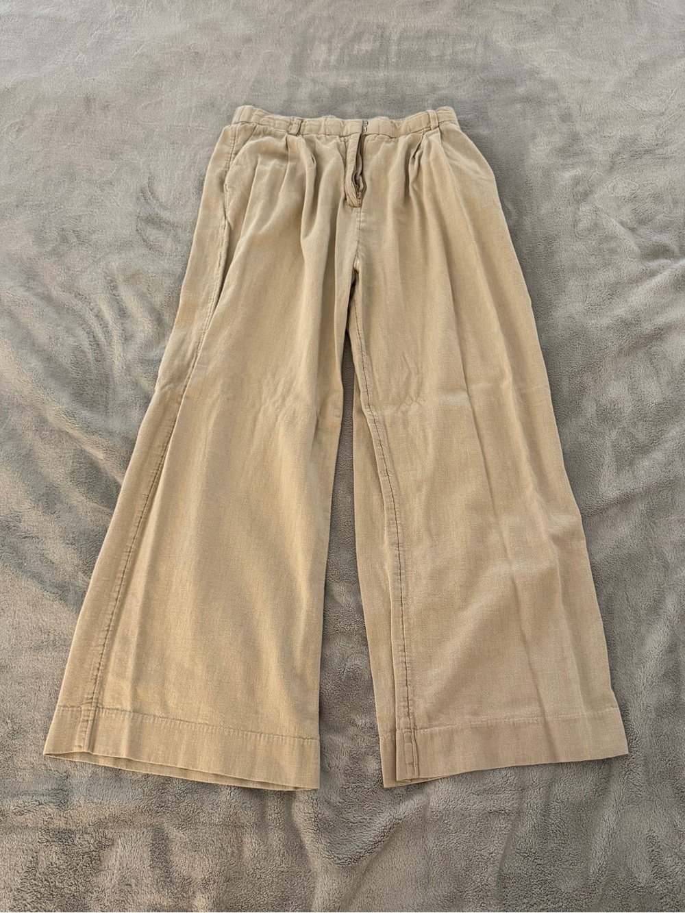 Abercrombie & Fitch Taupe Wide-Leg Pleated Trousers Size M - Picture 4 of 6
